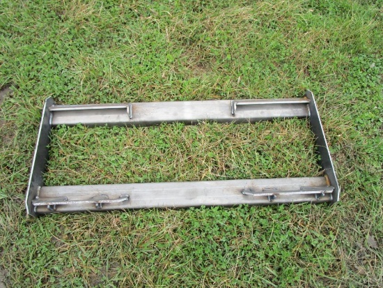 Heavy Duty Skidsteer Mounting Attachment Plate Frame
