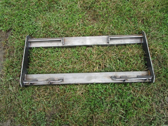 Heavy Duty Skidsteer Mounting Attachment Plate Frame