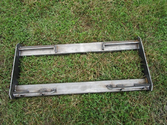 Heavy Duty Skidsteer Mounting Atachment Plate Frame