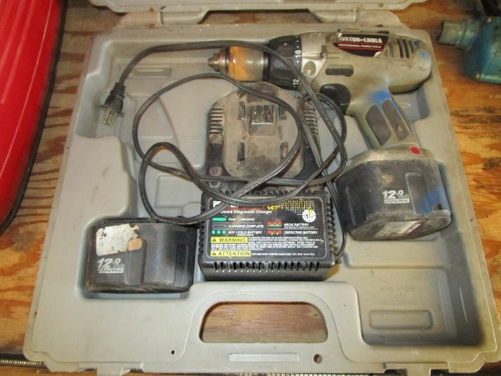 Porter Cable 12 Volt Cordless Drill 2 Batteries and Charger