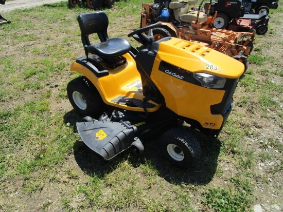 Cub Cadet XT1 Riding Lawn Tractor Hydrostatic 50" Mower Deck 63 hrs Runs
