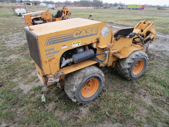 Case Maxi Sneaker Series C Vibratory Plow with Bore Drive Unit and 10' Boring Rod 1,231 hrs Kubota