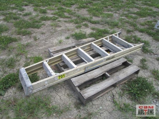 7' Fiberglass Step Ladder
