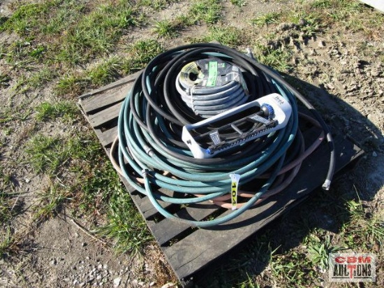 Pallet Of Garden Hoses, Lawn Sprinkler And 1 New Craftsman 5/8"x50 Hose