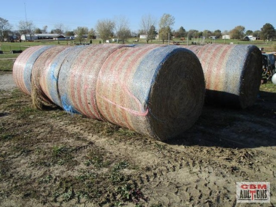 4'x5' Net Wrapped Grass Hay Was Put Up Dry
