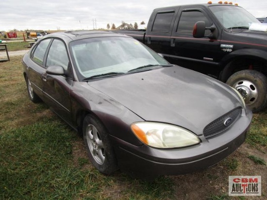 2004 Ford Taurus Passenger Car, VIN # 1FAFP55UX4A137080