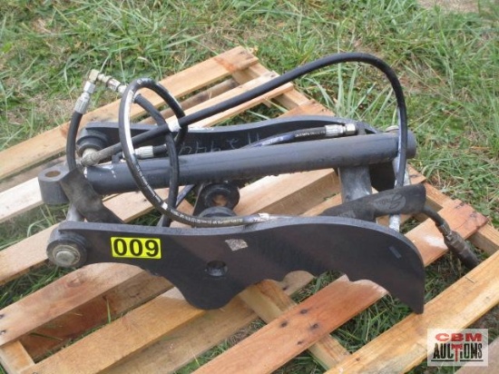 Bobcat E32 Hydraulic Thumb with Cylinder and Hoses Possibly Other Models 1129440
