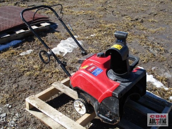 Toro 418 ZR 18" Snow Blower 4 Cycle