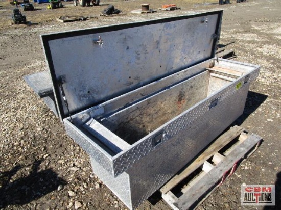 UWS Aluminum Diamond Tread Cross Over Truck Tool Box Single Lid