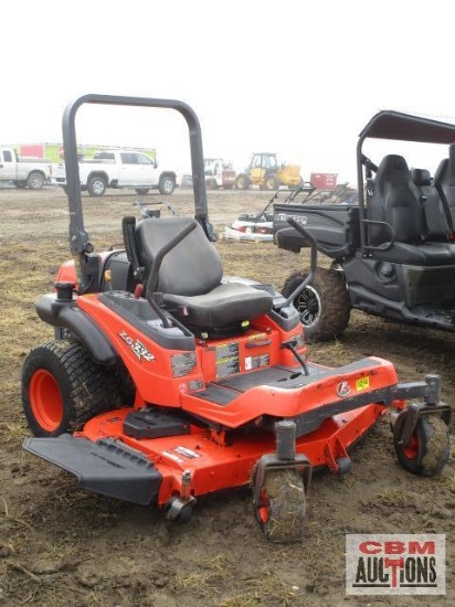 Kubota ZG332LP, 32 Hp Kubota WG972GET 962cc Three Cylinder Gas Engine, 72" Deck, ZTR, Mid Mount Zero