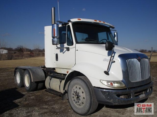 2010 International 8600 Day Cab Semi Truck, VIN # 1HSHXAHR9AJ171758