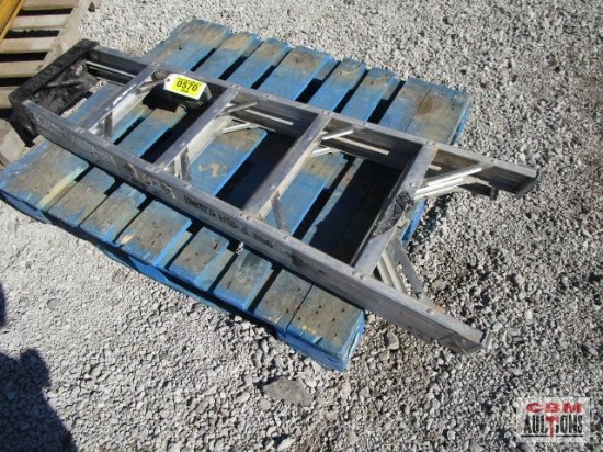 Green Bull 5' Aluminum Ladder