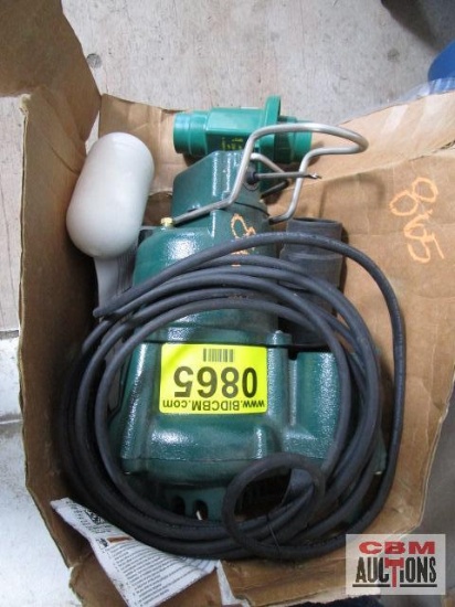 Zoeller sewage pump with float *D