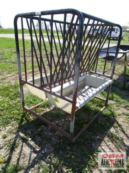 4' Poly hay /feed bunk