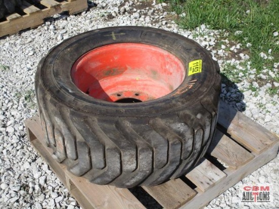 1 Used Bobcat tire and wheel, super float 31.5 x13.00 x16.5 NHS, 8 bolt