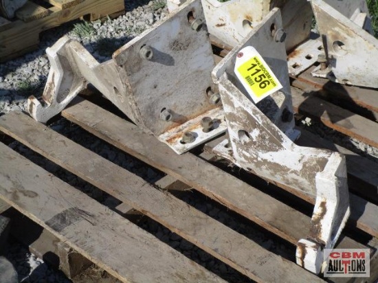Bobcat backhoe mount bracket set P# 8538547, fits Bobcat 709