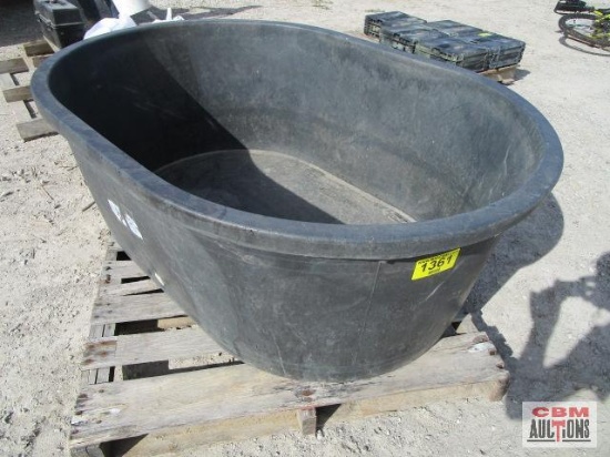 150 Gal livestock water tank