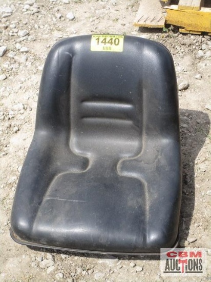 Cub cadet RTZ seat