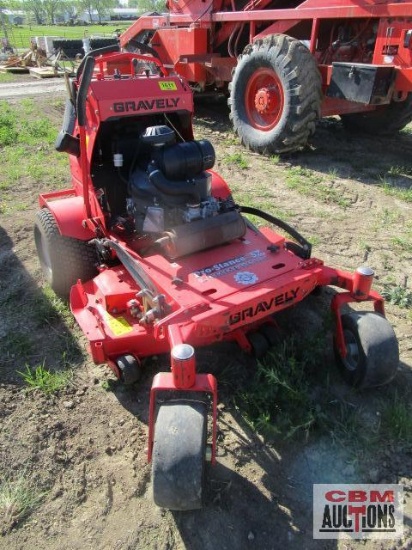 2014 Gravely Pro-Stance, Kawasaki, 800hrs, 52" deck S#031198 runs, left hydro problem possibly