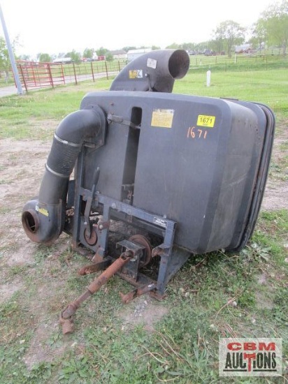 John Deere rear bagger, seller said for JD 755-955 S#M02661X507689
