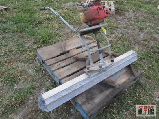 202 Multiquip Whiteman concrete power screed 60" with Honda, runs
