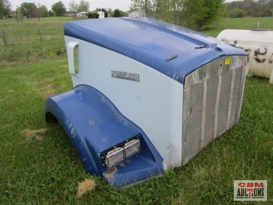 2000 Kenworth T800 Hood...