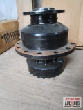 Hydraulic final drive motor, Looks like maybe a Bobcat? *D