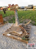 Manzel Tractor Transmission/Engine Stand