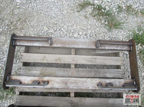 Heavy duty skid steer mounting attachment plate frame