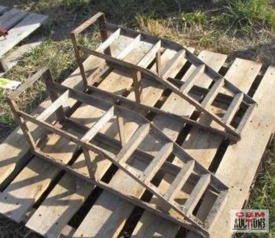 Pair of open frame car ramps, 7 1/2" tire spacing