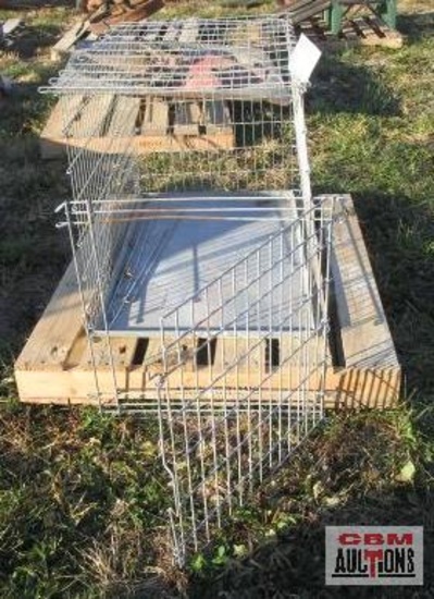 Metal dog crate... 42'X24"X28" Not full assembled just propped up for pic