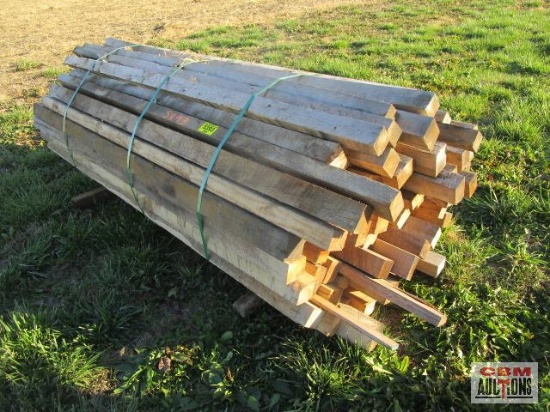 Pile of Pine & Oak Lumber Dunnage Approx Long 8' +/-