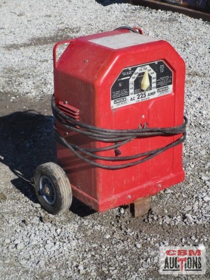 Lincoln 225 ac stick arc welder S#63304-912, seller said worked great