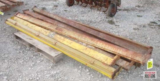 Pallet racking crossbars