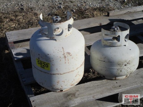 2 Propane bbq tanks