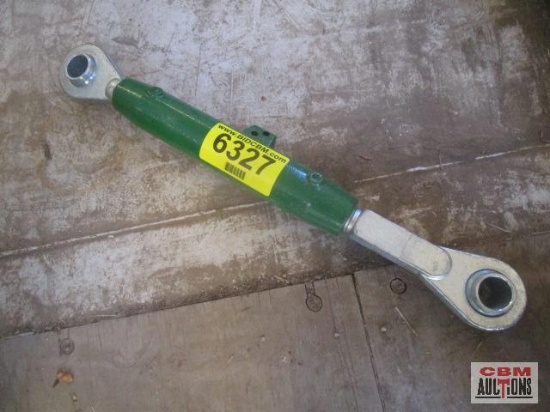 Looks like John Deere Cat II toplink