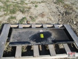 Tomahawk skidsteer quick attach plate