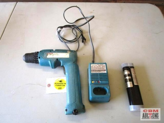Makita 6095D 9.6 Volt, 3/8 Cordless Drill With Battery & Charger Works