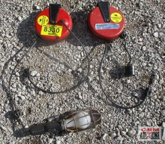 1- Sears Craftsman Retractable Drop Cord Trouble Work Light... Works 1- Sears Craftsman Retractable