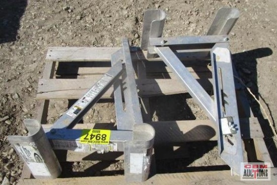 Werner Aluminum Ladder Jacks M# AC10-14-02