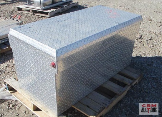 Weather Guard Aluminum Diamond Tread Tool Chest