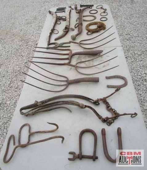 Hay Hooks, Pitch Fork Ends & Horse Items