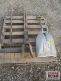 Aluminum Scoop Shovel, Posthole Jobbers & Pitch Fork