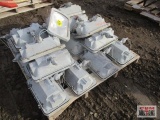 20 +/- Outdoor Aluminum...Halogen Lights 1,500 Watts