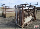 Cattle Squeeze Chute, Palpation Doors Both Side, Drop Cut Gate & 8' Adjustable Alley (Looks Like WW