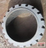 New Non Marking Tire 18x7x12 1/8