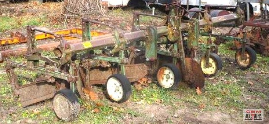 Oliver 3 pt. CAT II 4 row field cultivator 10'