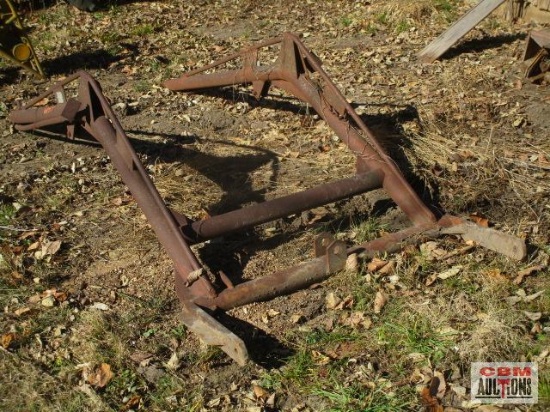 Allis Chalmers WD-9 loader arms