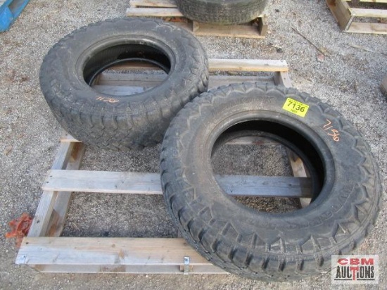 Pair of LT245/75R16 Hankook tires
