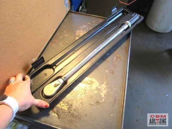 Gear Wrench 1/2"... 250 Ft Pound Torque Wrench & Case
